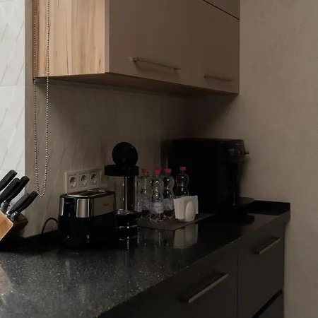 Greitser Elit * בוקובל