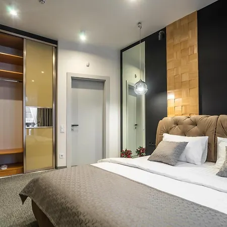 Greitser Elit Chalet