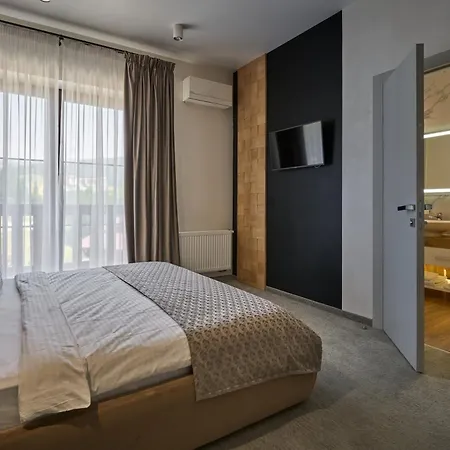 Greitser Elit בקתה