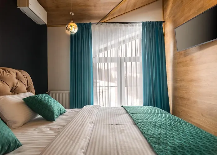 木屋 Greitser Elit 布克维