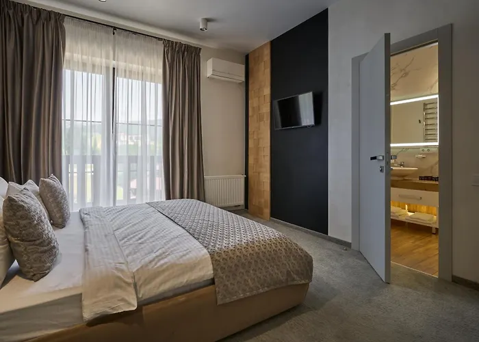 Greitser Elit 木屋